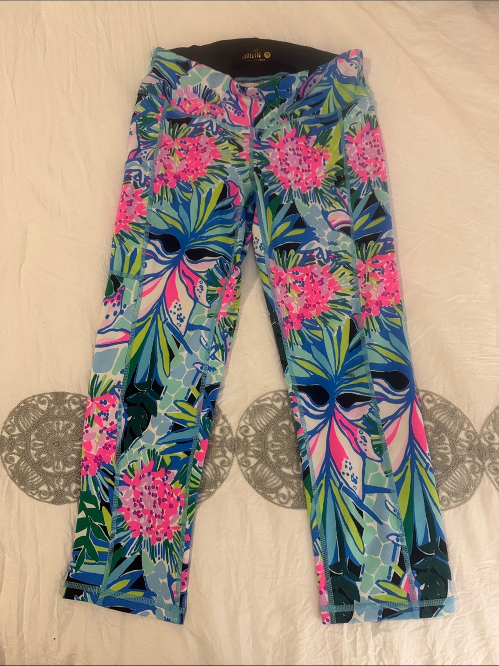 Lilly Pulitzer Women’s Blue & Pink Floral Leggings size S